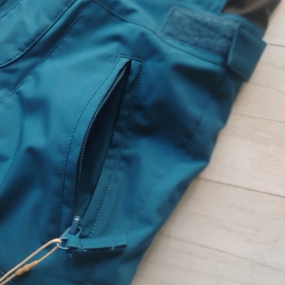 QUIKSILVER NEW Little Mission Snow Jacket & Boogie Snow Bibs - Picture 13 of 15